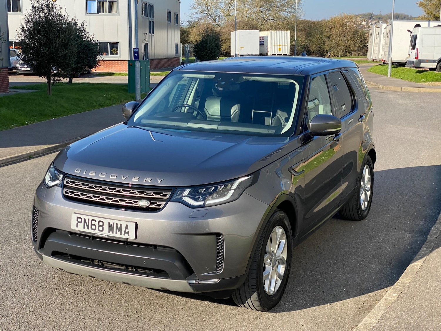 Used Land Rover Discovery 2018 for sale - 77958572: Photo 12