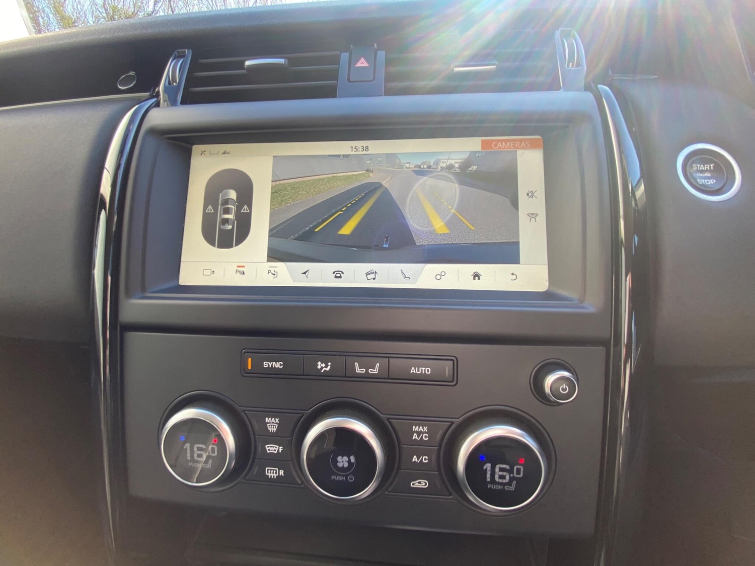 Used Land Rover Discovery 2018 for sale - 77958572: Photo 41