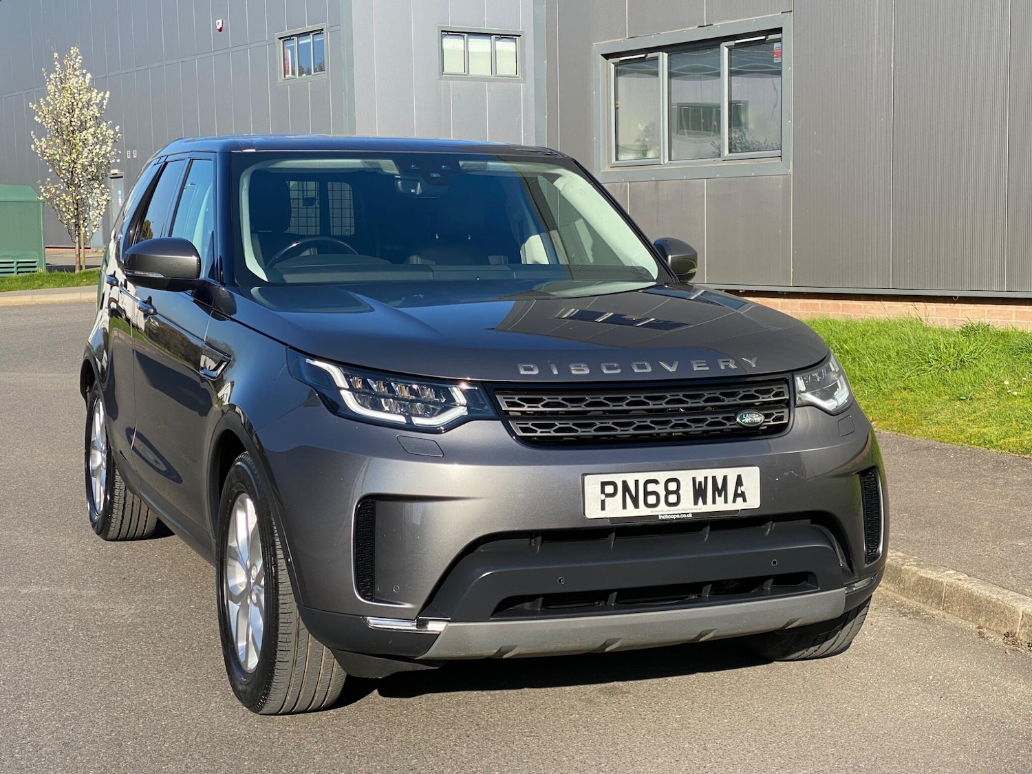 Used Land Rover Discovery 2018 for sale - 77958572: Photo 6