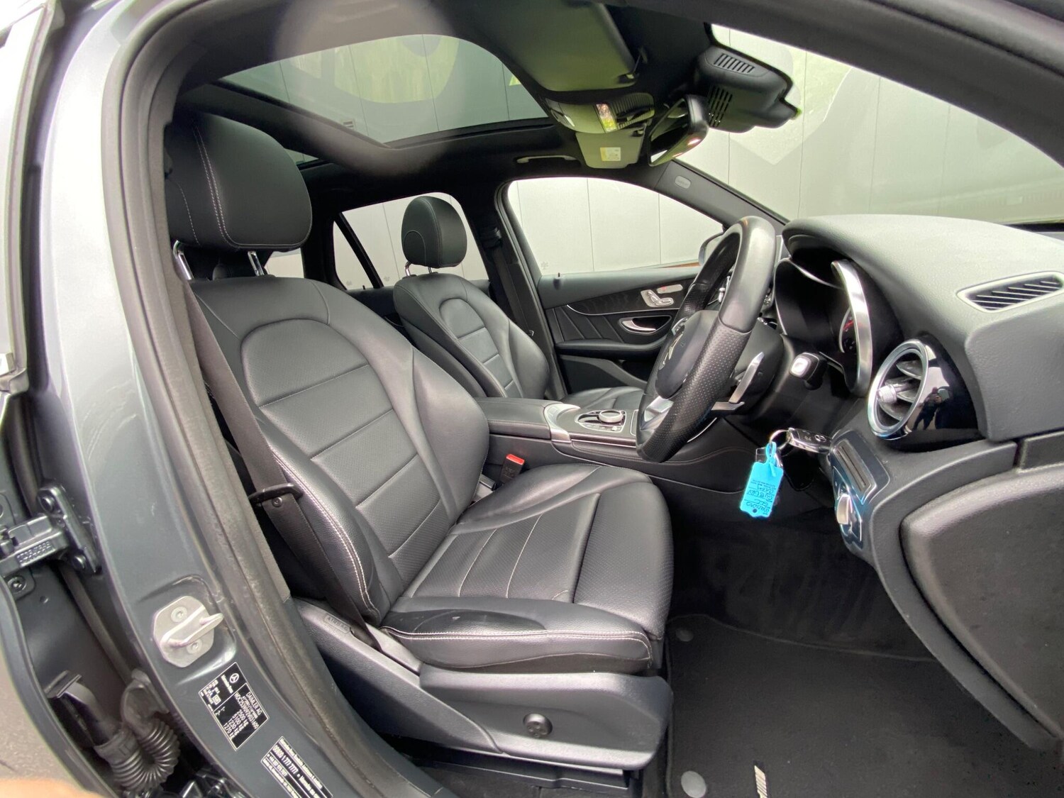 Used Mercedes-Benz GLC 2018 for sale - 77696349: Photo 33