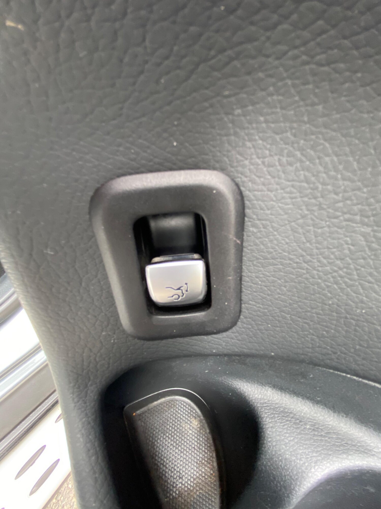 Used Mercedes-Benz GLC 2018 for sale - 77696349: Photo 38