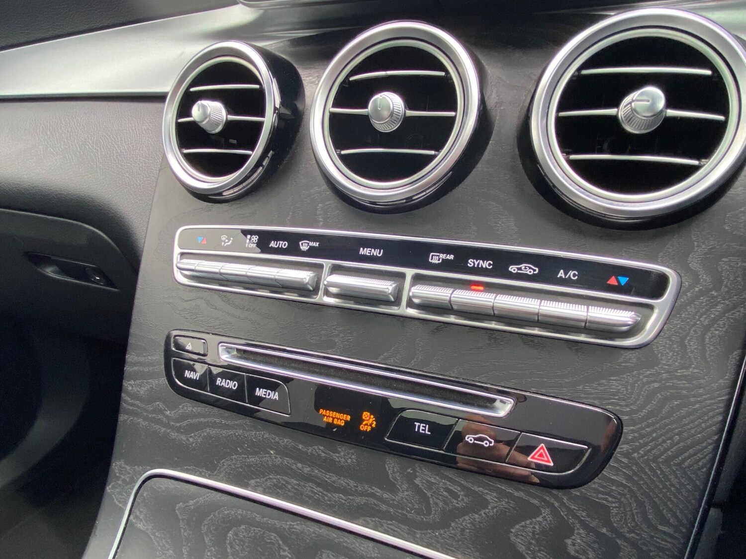 Used Mercedes-Benz GLC 2018 for sale - 77696349: Photo 45