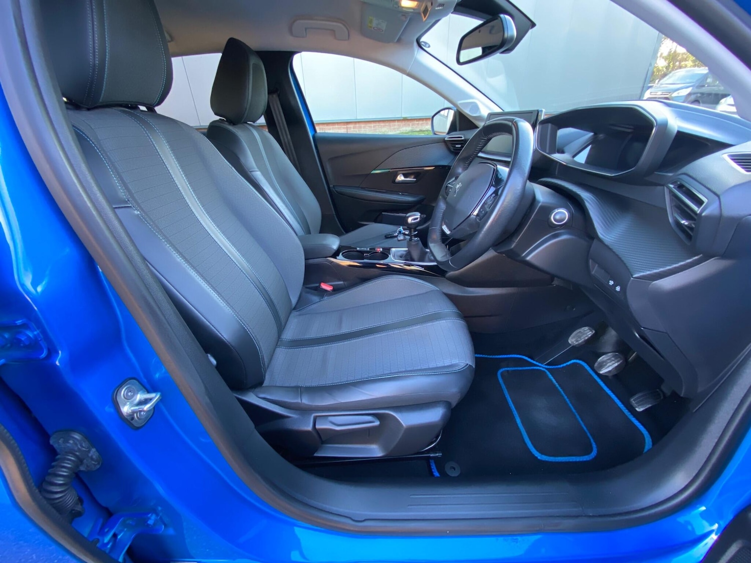 Used Peugeot 208 2020 for sale - 77291944: Photo 37