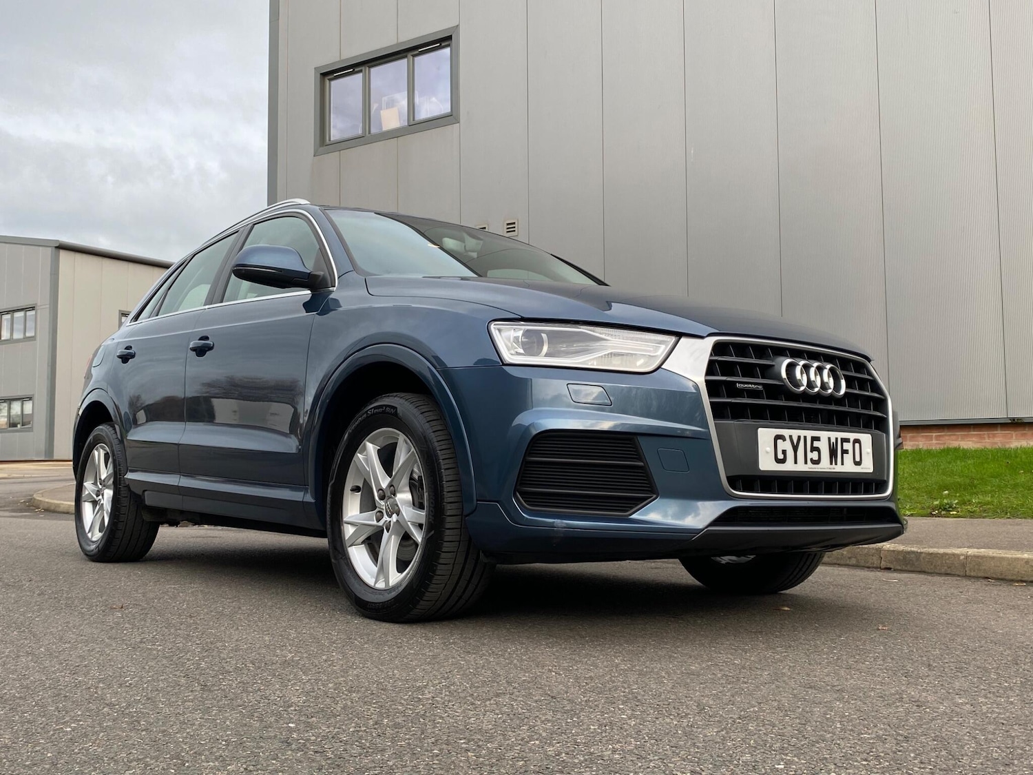 Used Audi Q3 for sale - 77290652: Photo 3