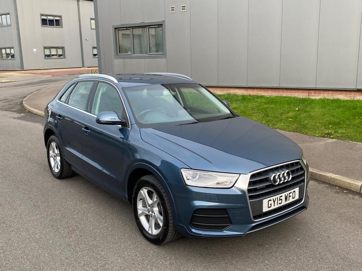 Used Audi Q3 for sale - 77290652: Photo 4