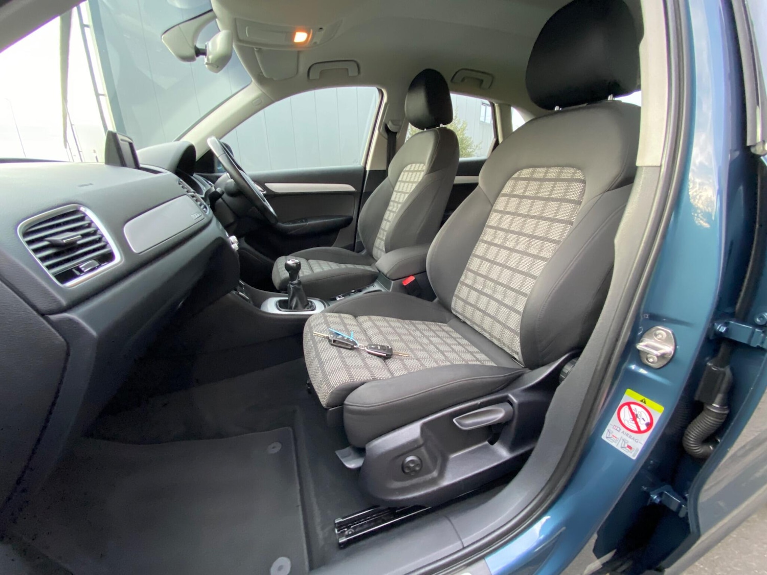 Used Audi Q3 for sale - 77290652: Photo 51