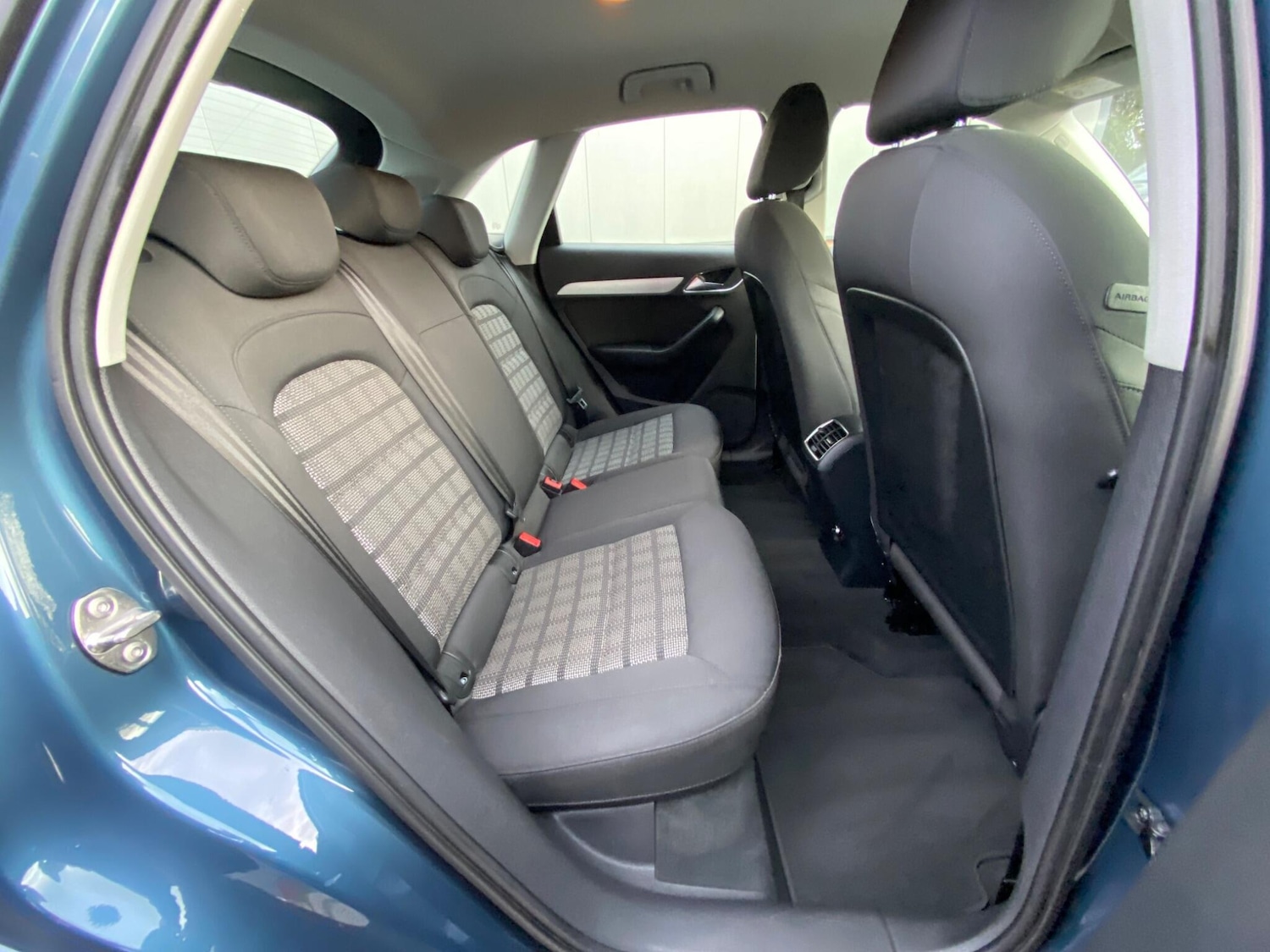 Used Audi Q3 for sale - 77290652: Photo 61