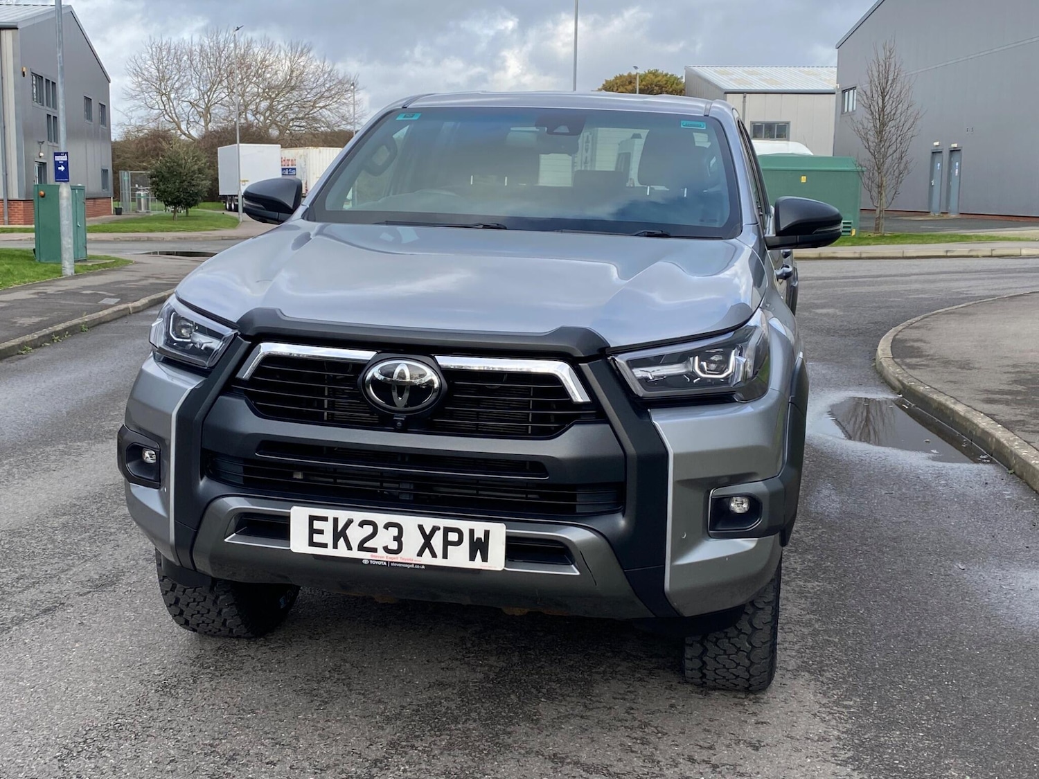 Used Toyota Hilux 2023 for sale - 77598966: Photo 10