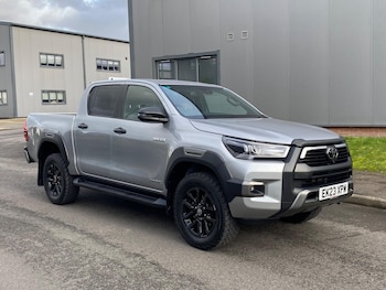 Used Toyota Hilux 2023 for sale - 77598966: Photo