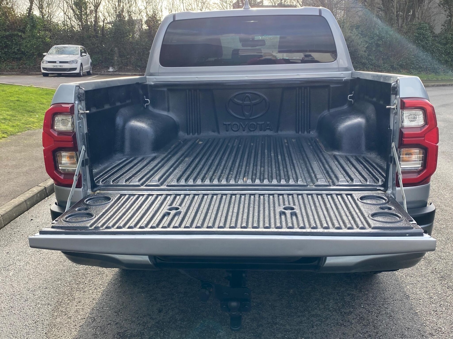 Used Toyota Hilux 2023 for sale - 77598966: Photo 25