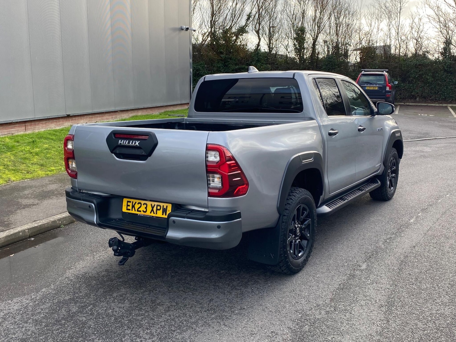 Used Toyota Hilux 2023 for sale - 77598966: Photo 28