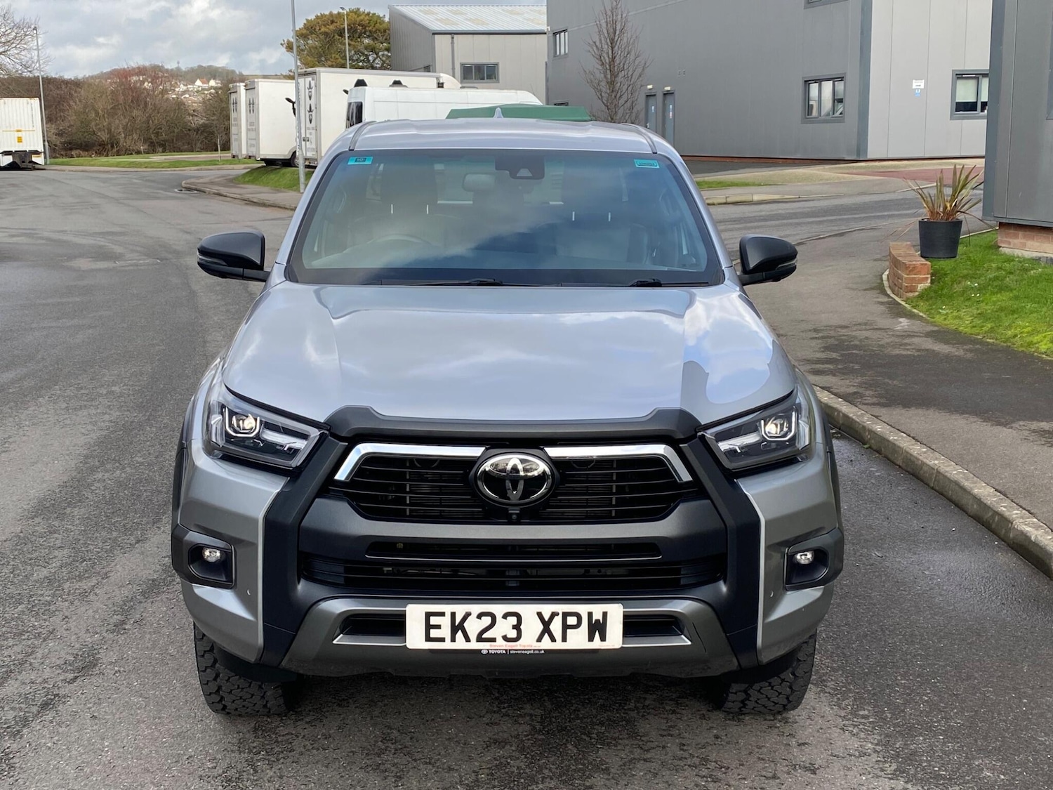 Used Toyota Hilux 2023 for sale - 77598966: Photo 9