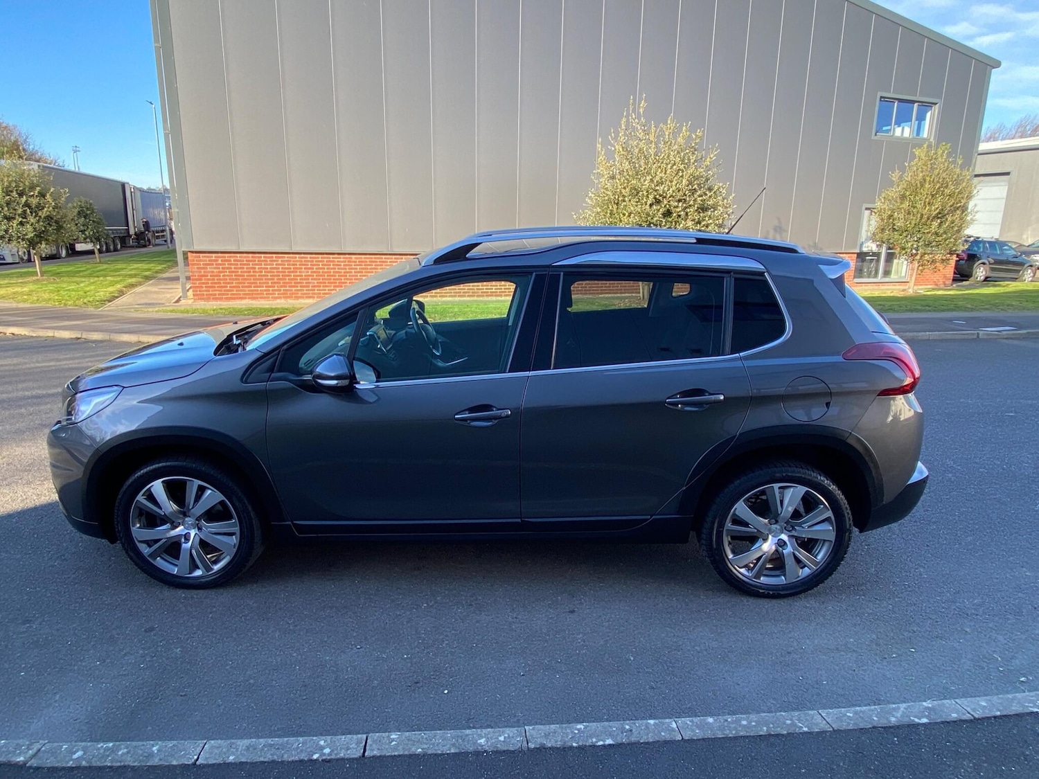 Used Peugeot 2008 2019 for sale - 77290881: Photo 15