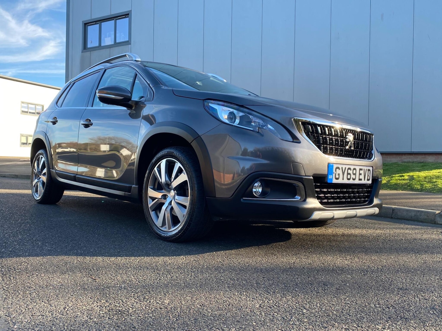 Used Peugeot 2008 2019 for sale - 77290881: Photo 3