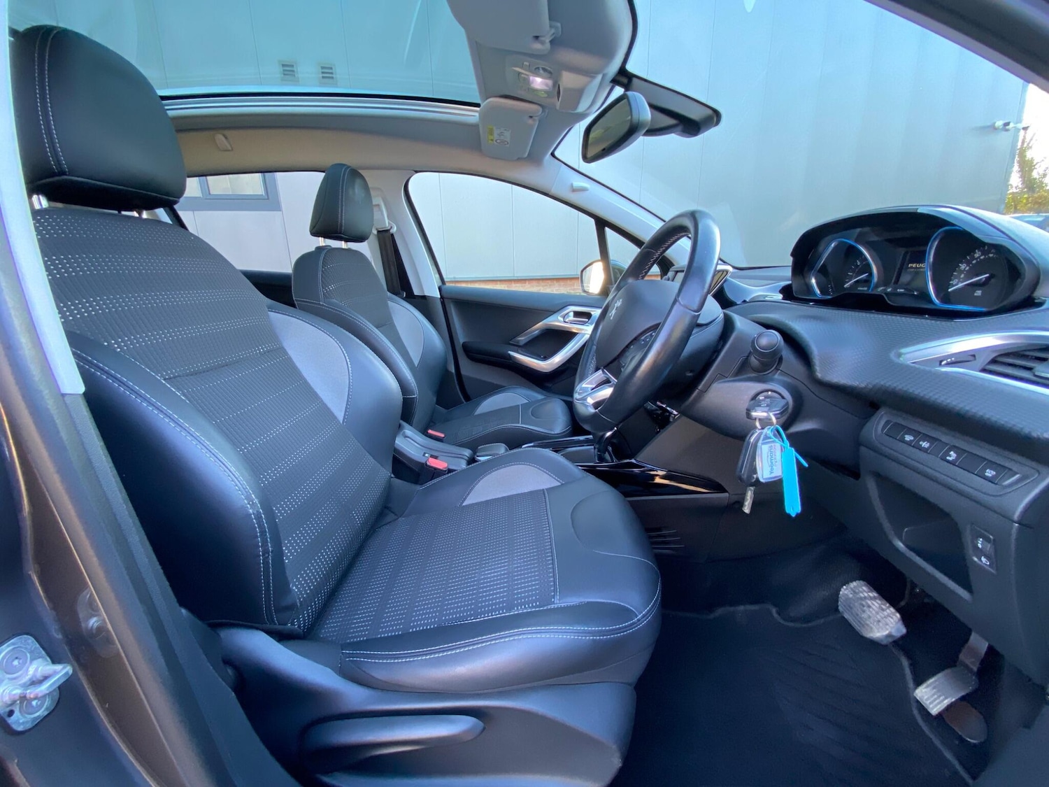 Used Peugeot 2008 2019 for sale - 77290881: Photo 37