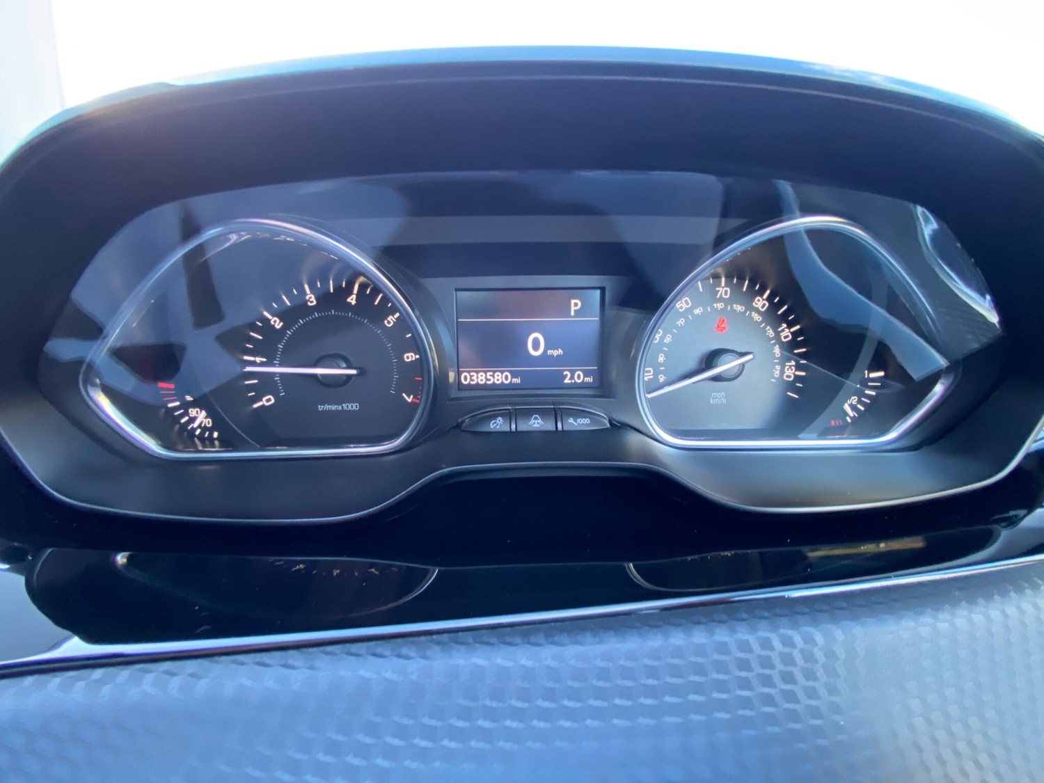 Used Peugeot 2008 2019 for sale - 77290881: Photo 44