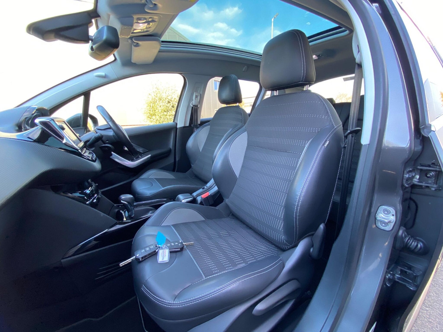 Used Peugeot 2008 2019 for sale - 77290881: Photo 52