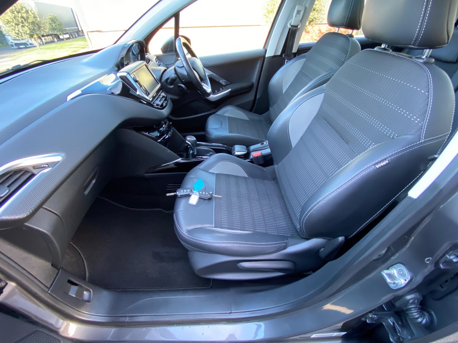 Used Peugeot 2008 2019 for sale - 77290881: Photo 53