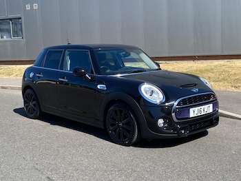 Used MINI Hatch 2016 for sale - 79508542: Photo