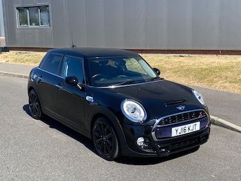 Used MINI Hatch 2016 for sale - 79508542: Photo