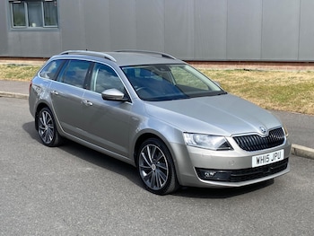 Used Skoda Octavia 2015 for sale - 79589381: Photo