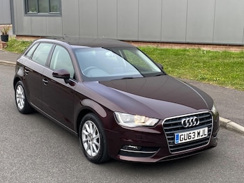 Used Audi A3 2014 for sale - 78933459: Photo