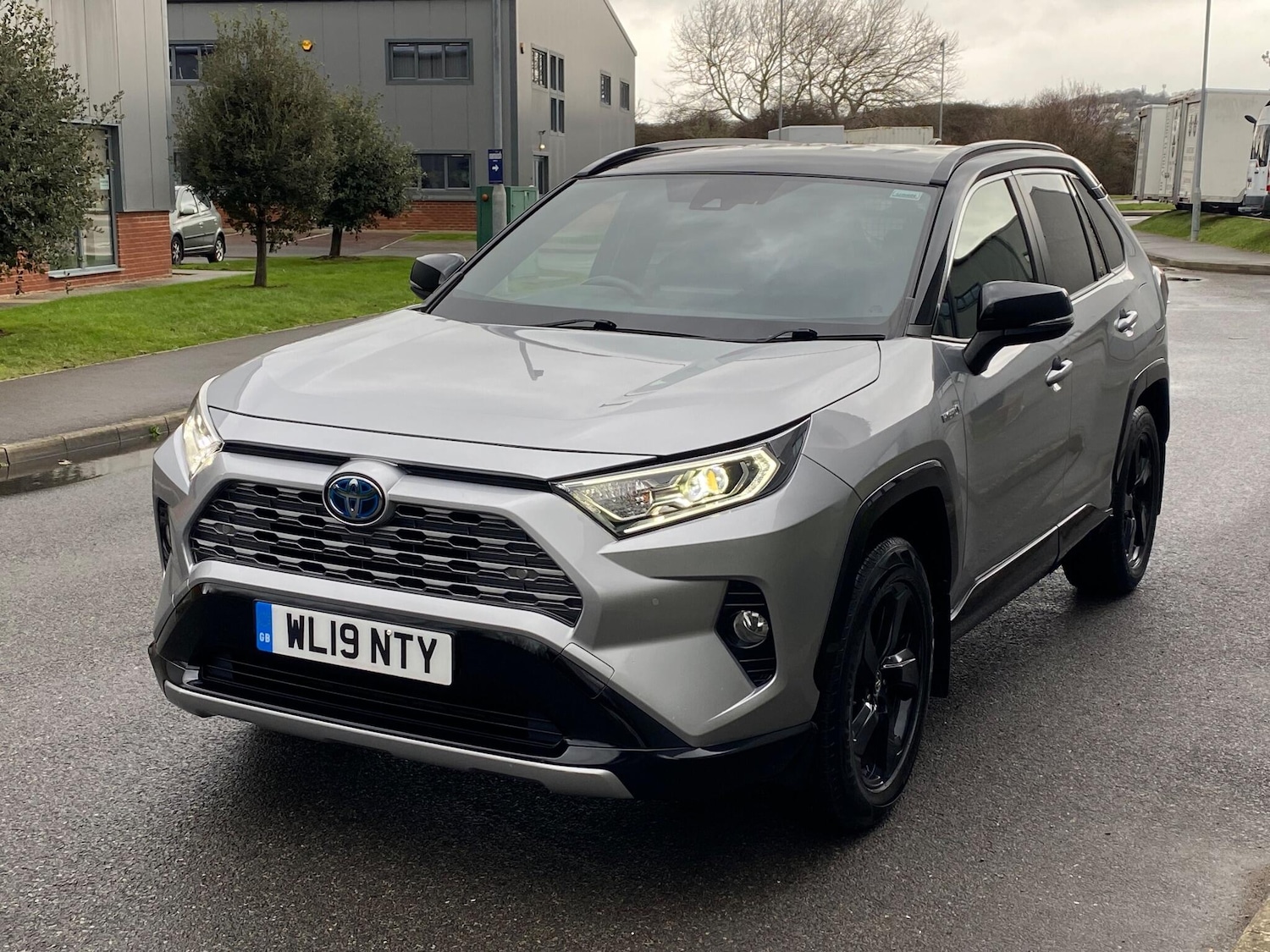 Used Toyota RAV4 2019 for sale - 77290553: Photo 10
