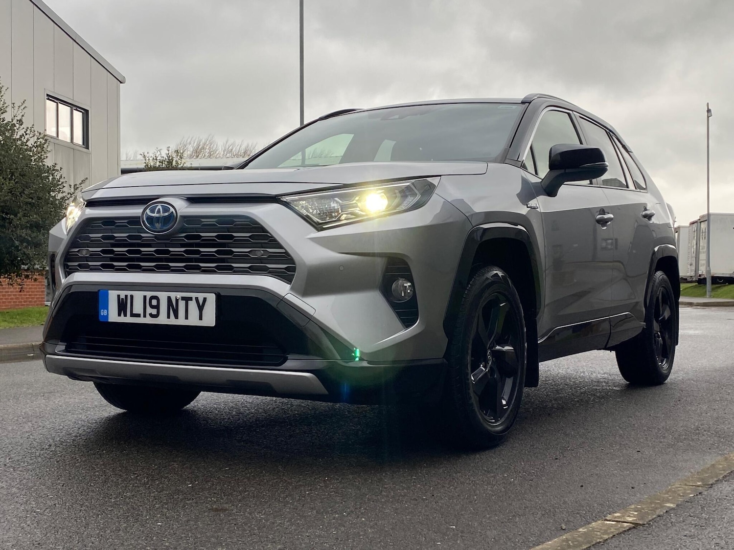 Used Toyota RAV4 2019 for sale - 77290553: Photo 11