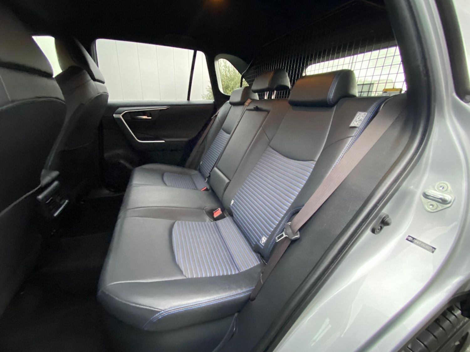 Used Toyota RAV4 2019 for sale - 77290553: Photo 54