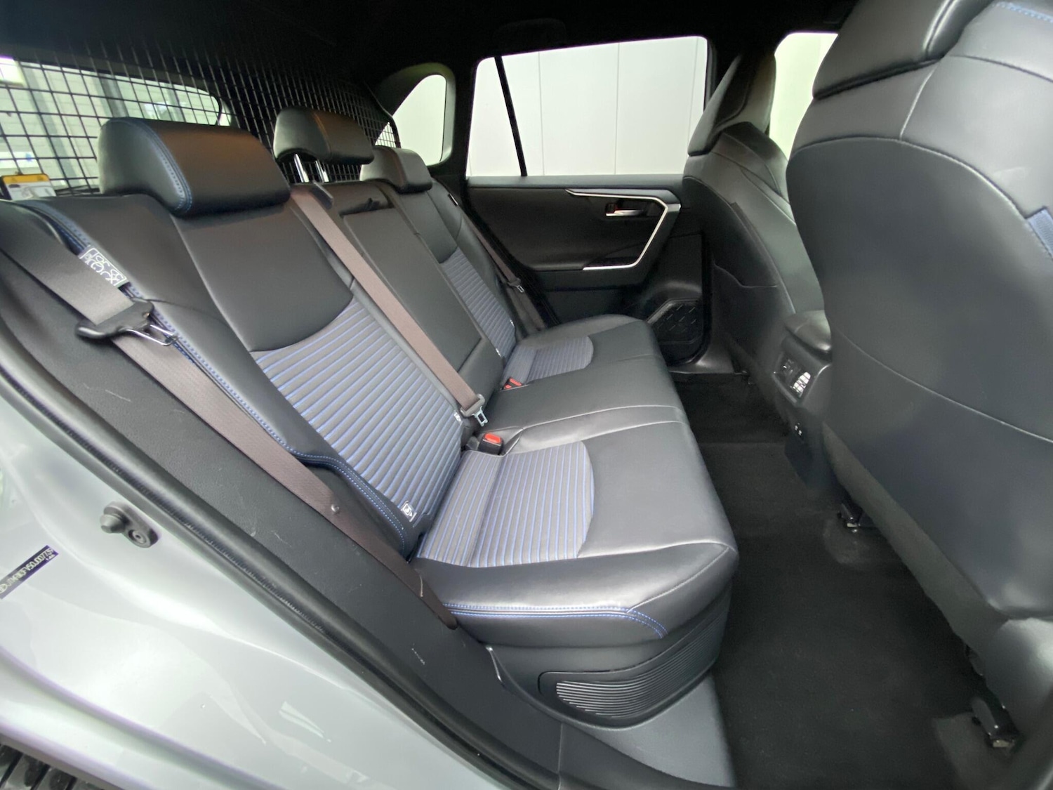 Used Toyota RAV4 2019 for sale - 77290553: Photo 57