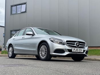Used Mercedes-Benz C Class 2015 for sale - 79740620: Photo
