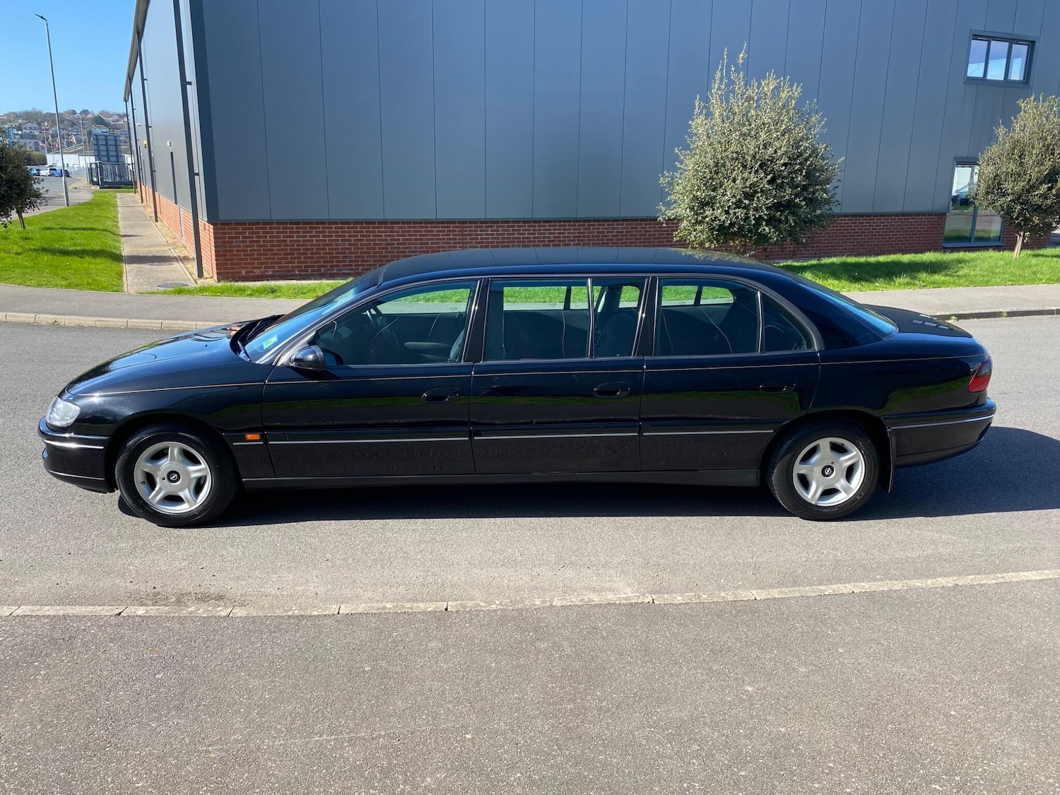 Used Vauxhall Omega 1999 for sale - 77993840: Photo 14