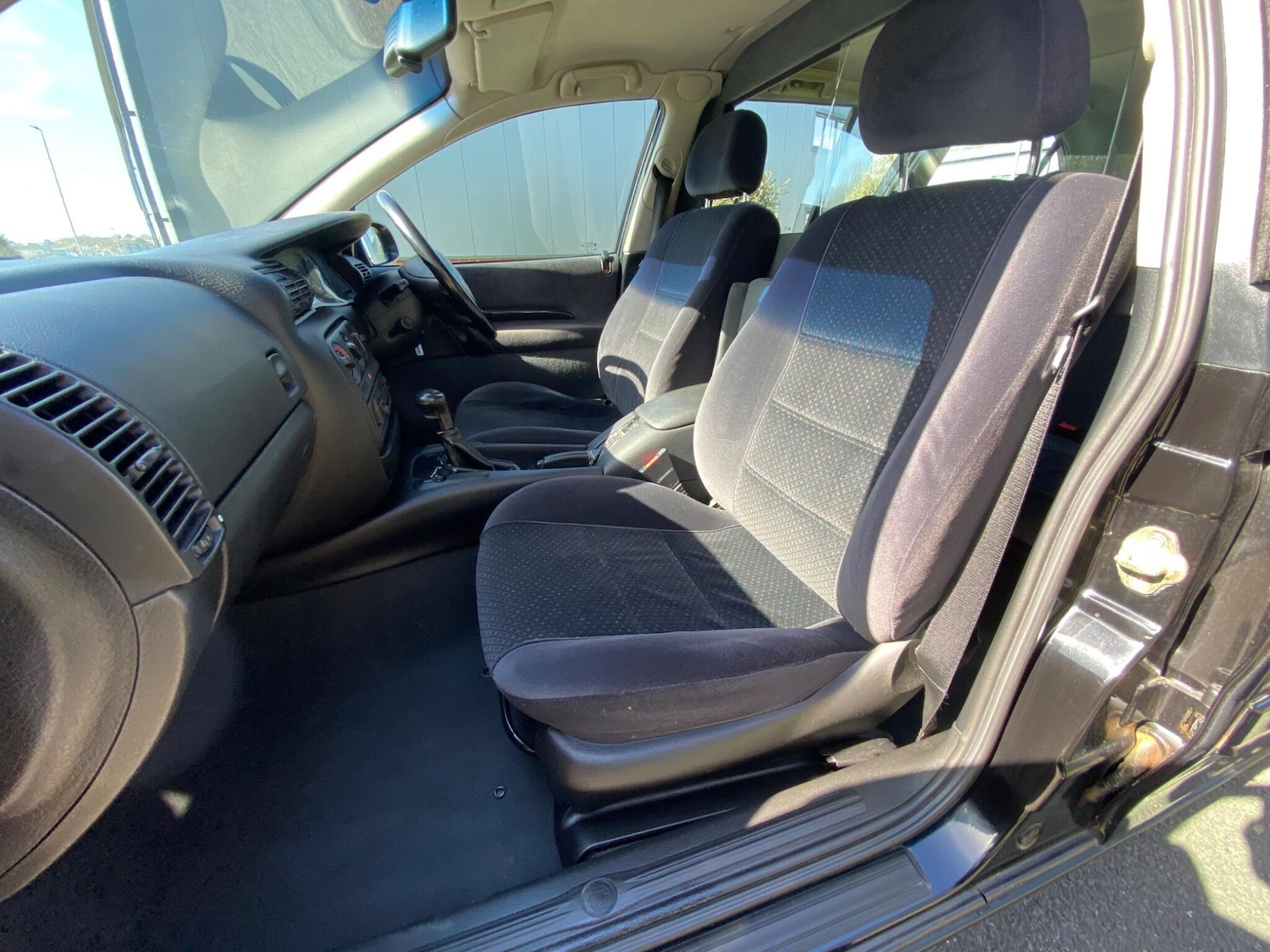 Used Vauxhall Omega 1999 for sale - 77993840: Photo 44