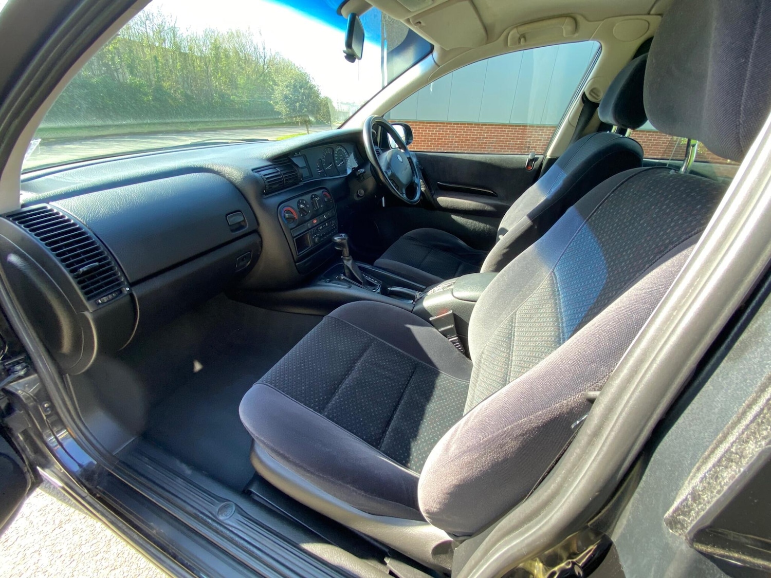 Used Vauxhall Omega 1999 for sale - 77993840: Photo 45