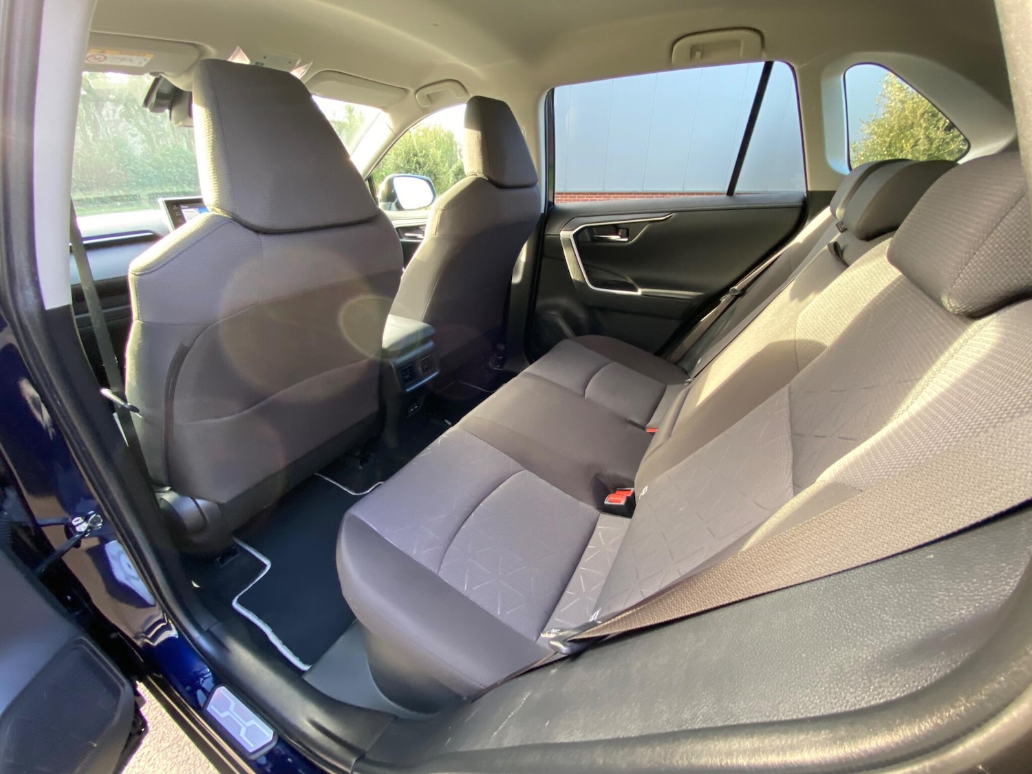 Used Toyota RAV4 for sale - 77290874: Photo 56