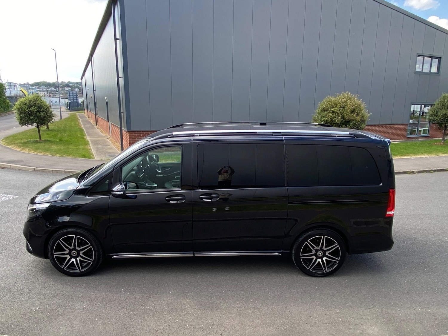 Used Mercedes-Benz V-Class 2023 for sale - 78020492: Photo 13