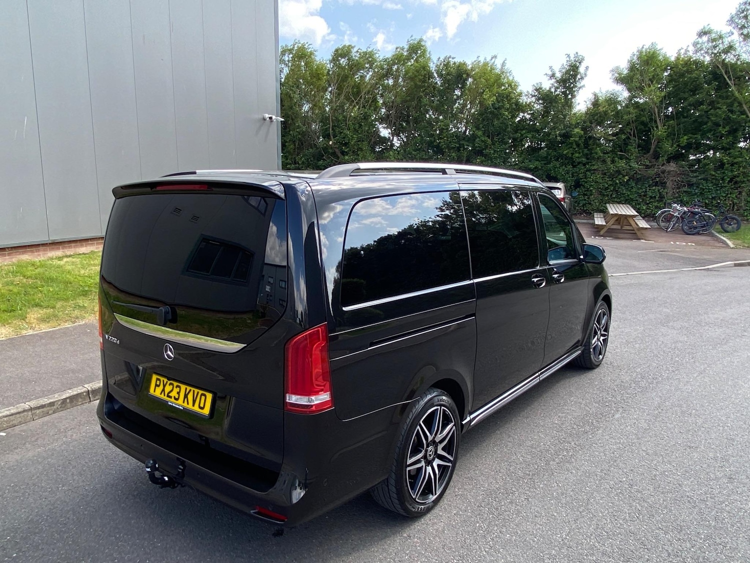 Used Mercedes-Benz V-Class 2023 for sale - 78020492: Photo 21