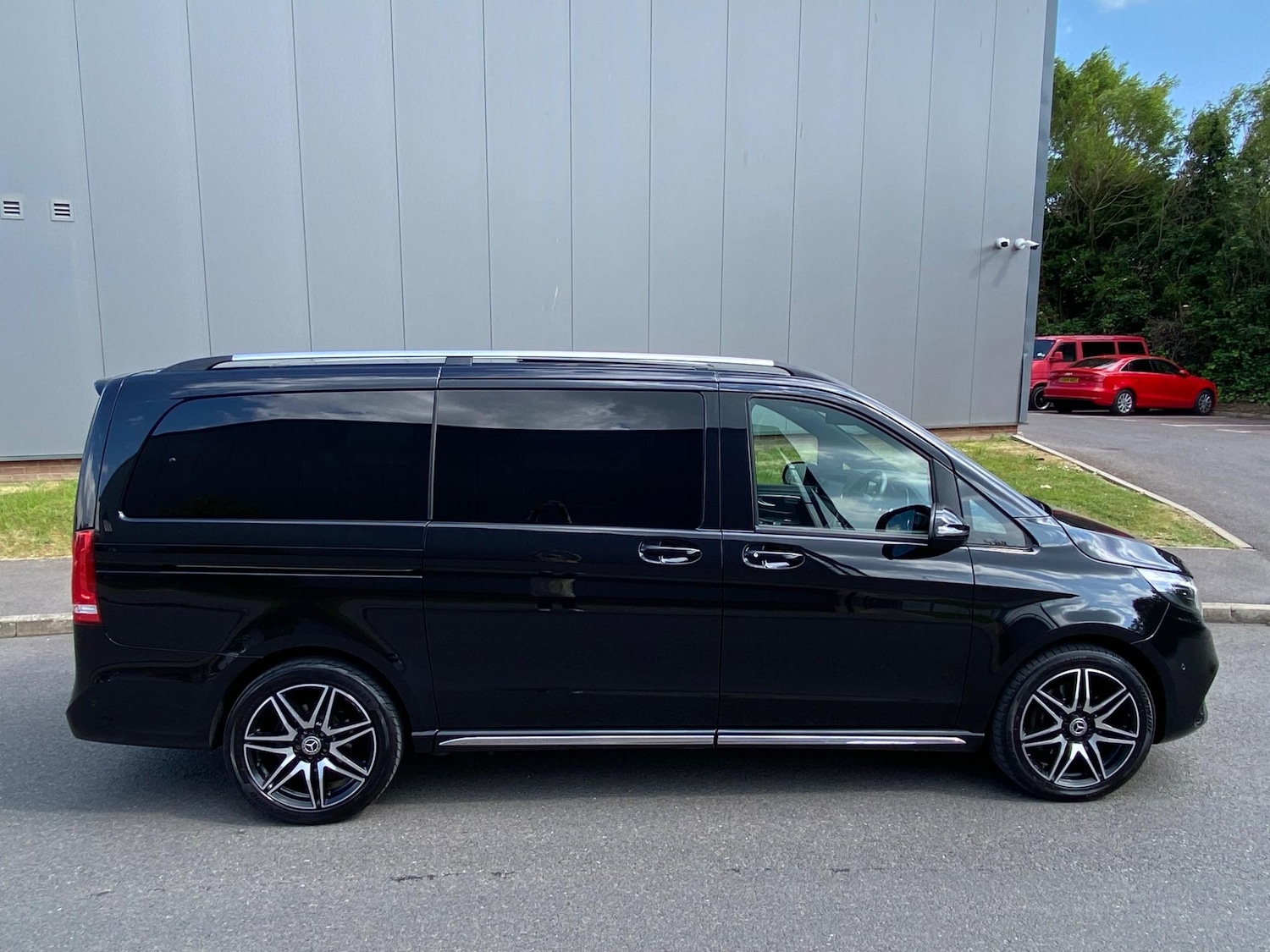 Used Mercedes-Benz V-Class 2023 for sale - 78020492: Photo 23