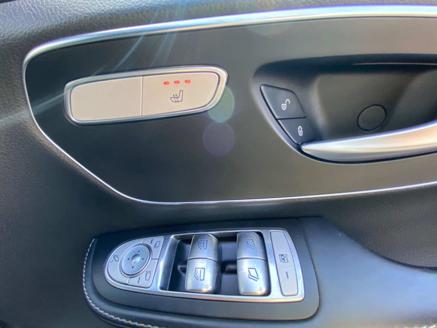 Used Mercedes-Benz V-Class 2023 for sale - 78020492: Photo 31