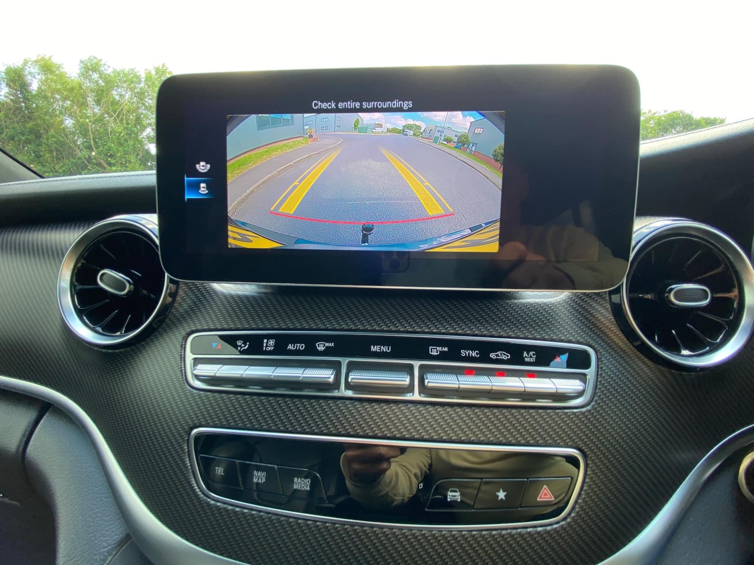 Used Mercedes-Benz V-Class 2023 for sale - 78020492: Photo 43