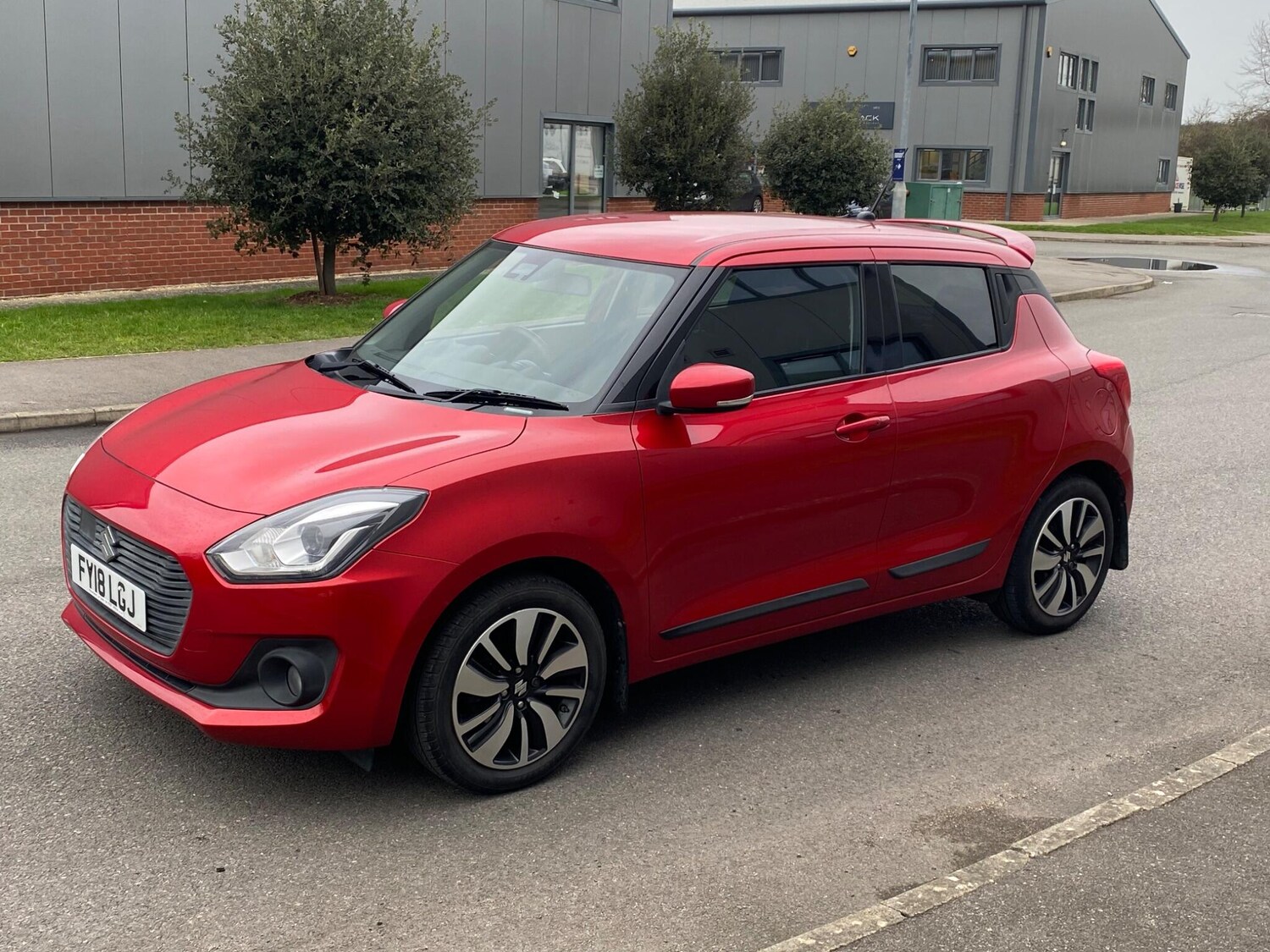 Used Suzuki Swift 2018 for sale - 77524092: Photo 13