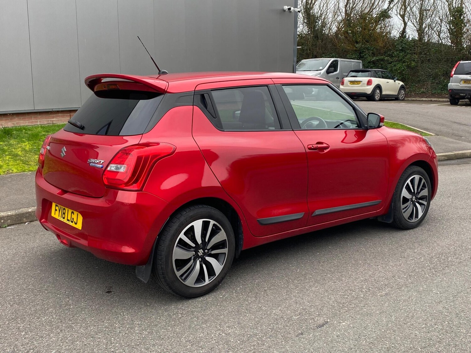 Used Suzuki Swift 2018 for sale - 77524092: Photo 27