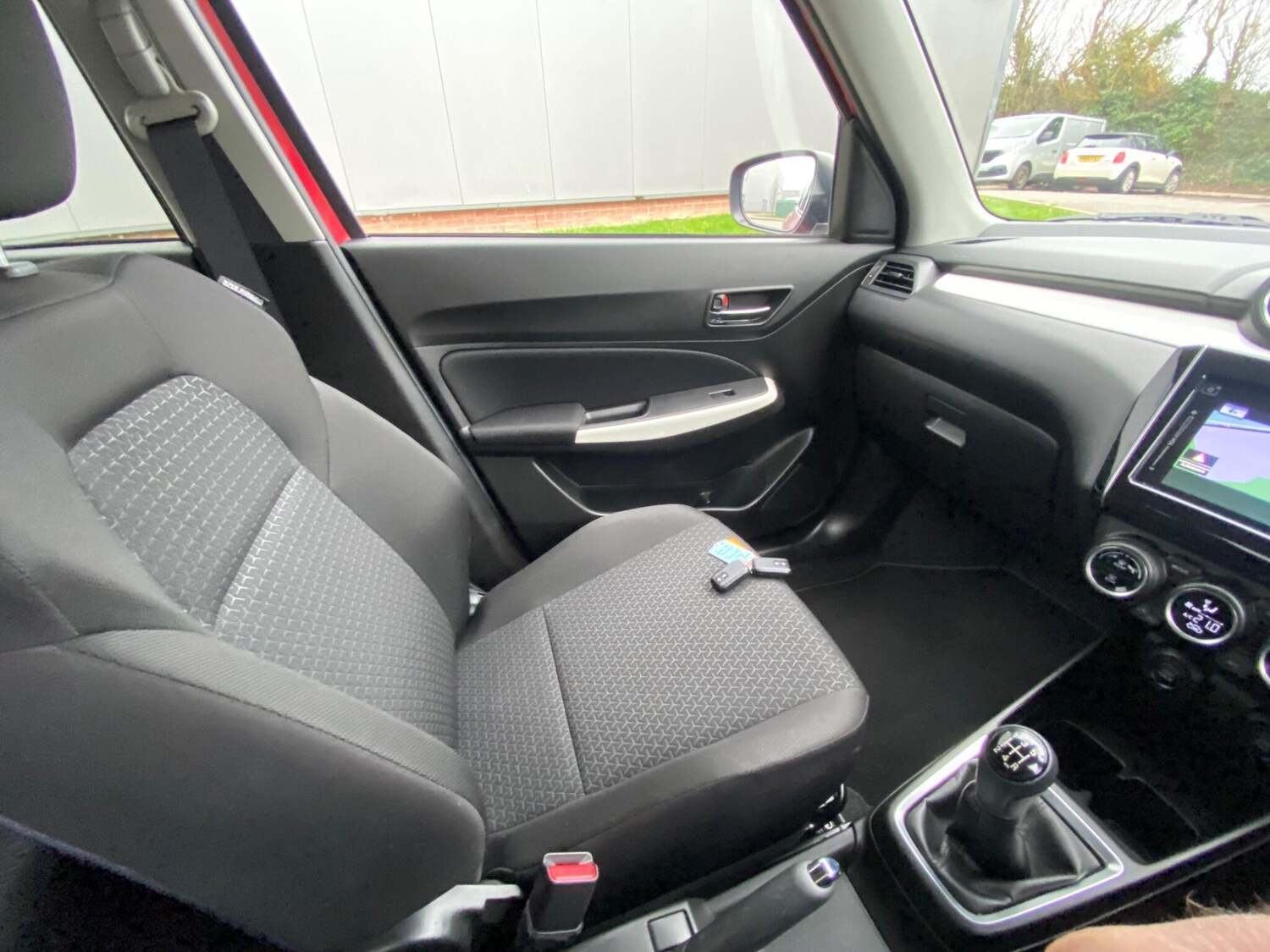 Used Suzuki Swift 2018 for sale - 77524092: Photo 48