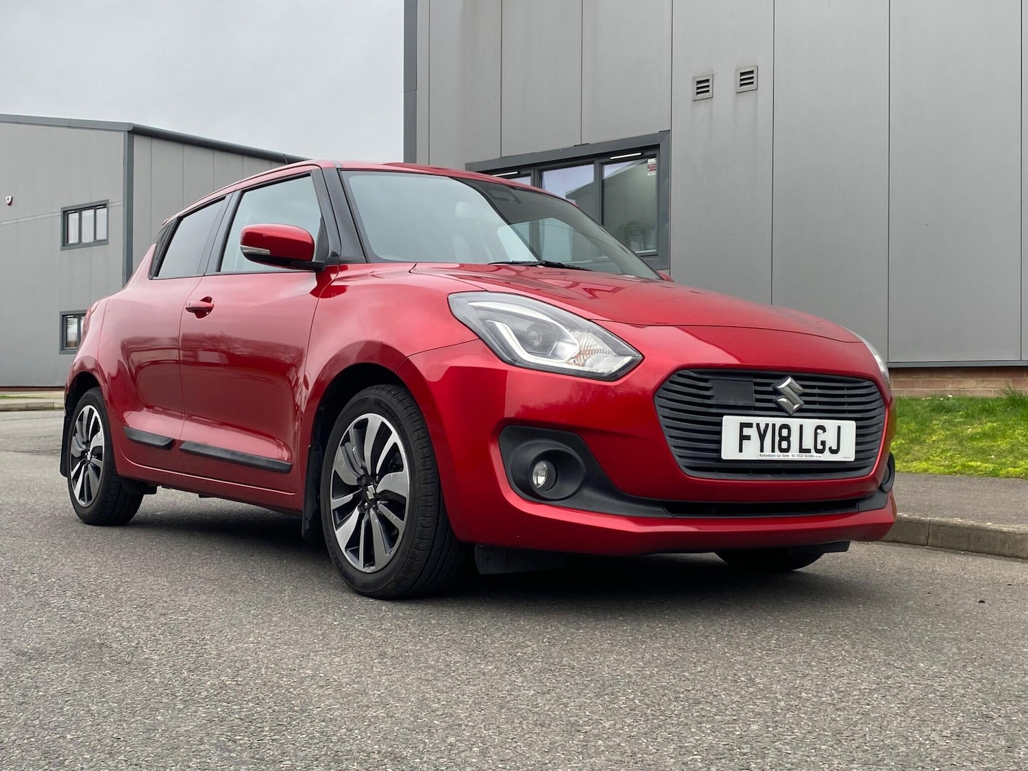 Used Suzuki Swift 2018 for sale - 77524092: Photo 5