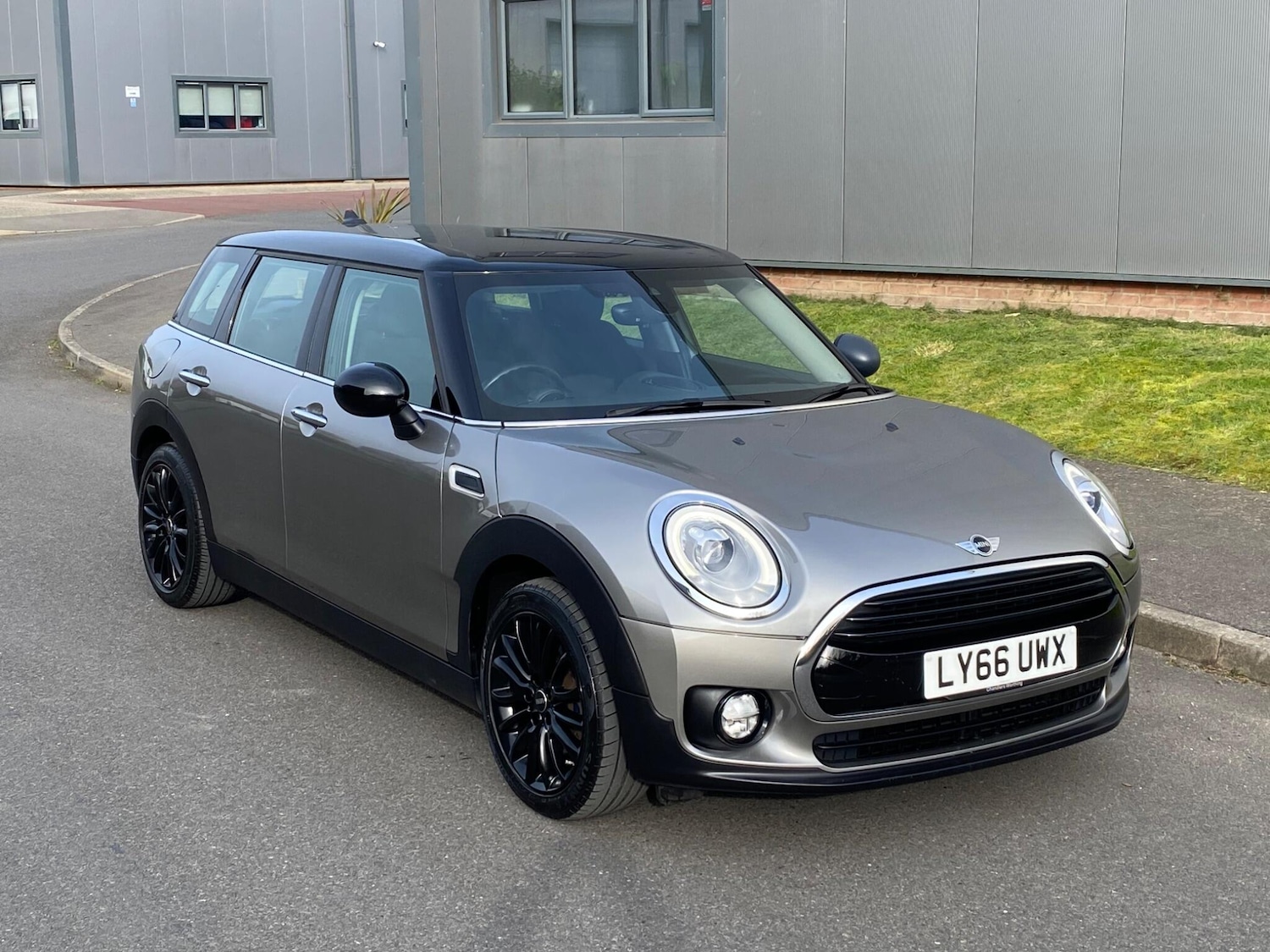 Used MINI Clubman 2016 for sale - 77993946: Photo 4