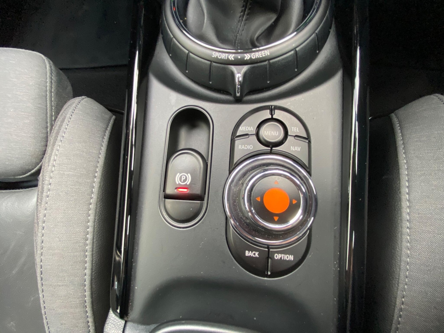 Used MINI Clubman 2016 for sale - 77993946: Photo 44