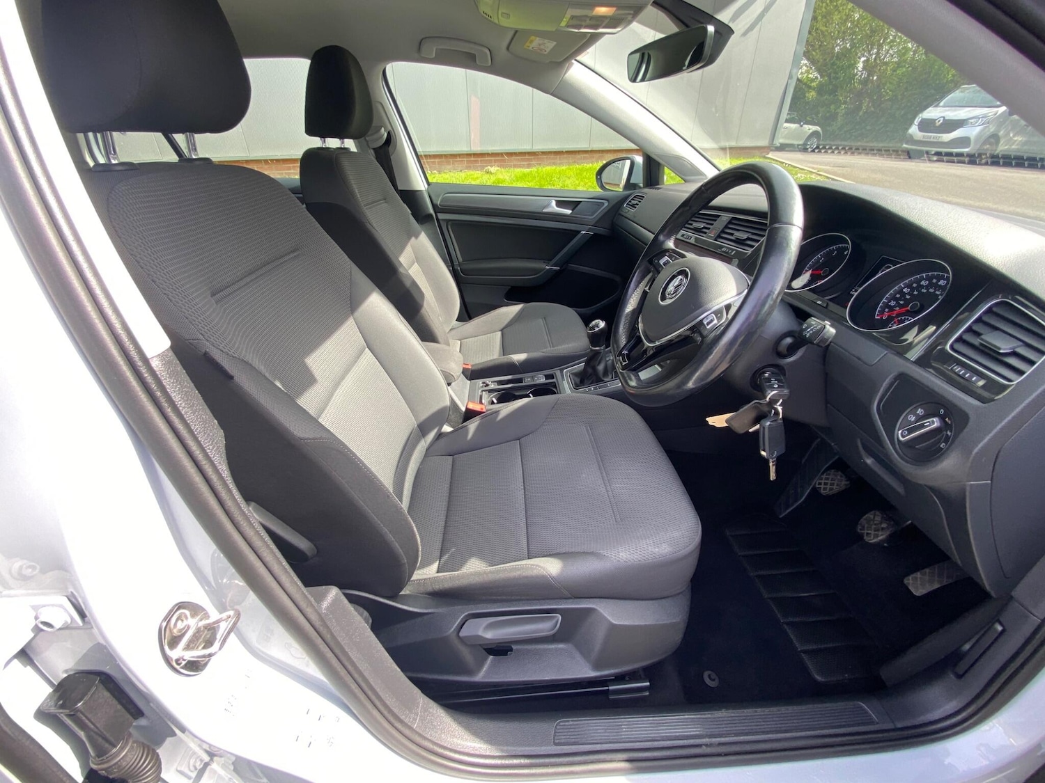 Used Volkswagen Golf 2018 for sale - 78203848: Photo 37