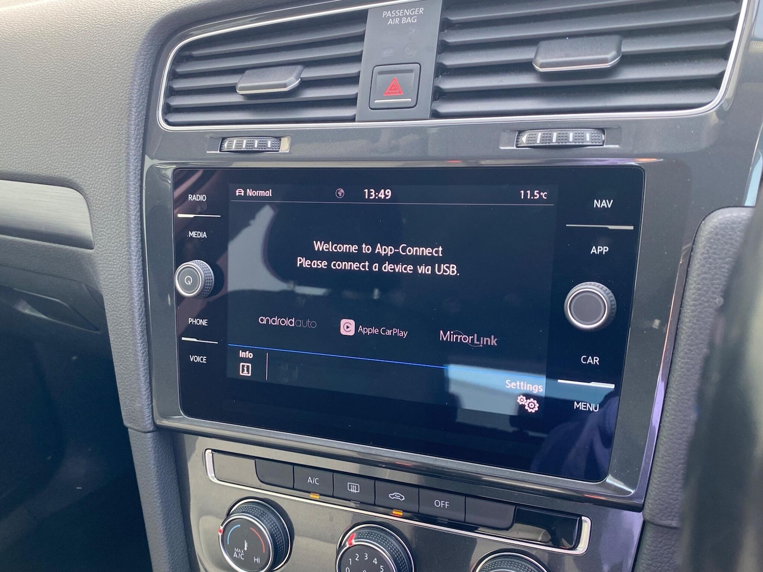 Used Volkswagen Golf 2018 for sale - 78203848: Photo 49