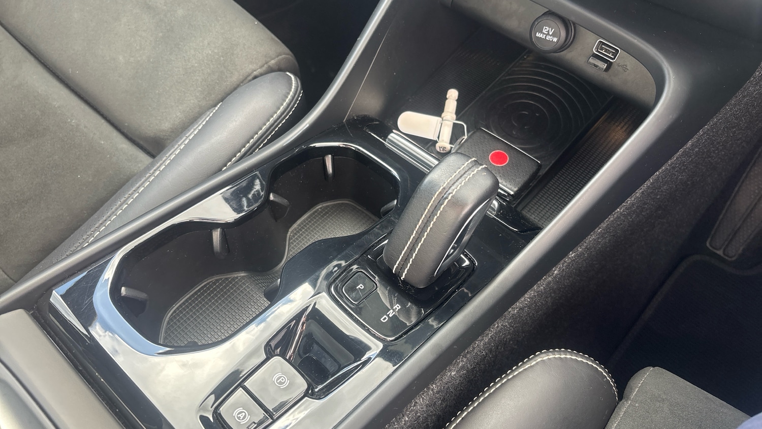 Used Volvo XC40 2018 for sale - 76115693: Photo 13