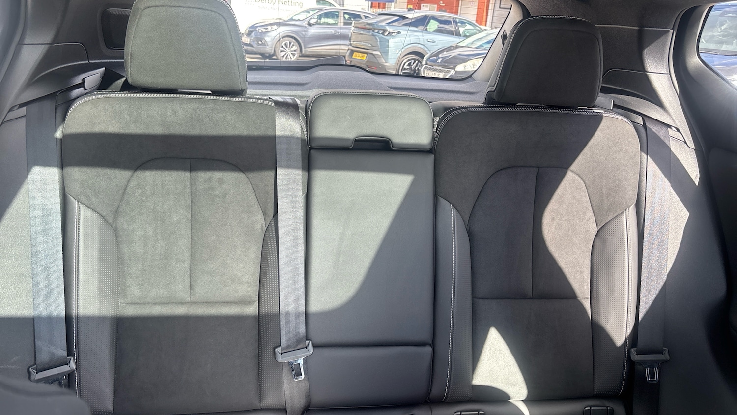 Used Volvo XC40 2018 for sale - 76115693: Photo 15